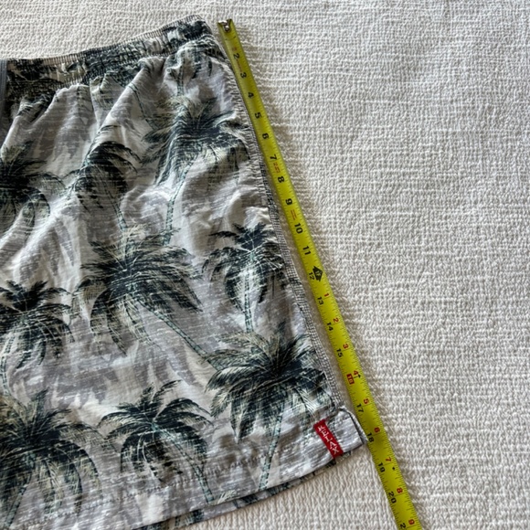 Tommy Bahama Relax swim shorts bathing suit trunks lined floral tropical Size XL - Picture 7 of 16